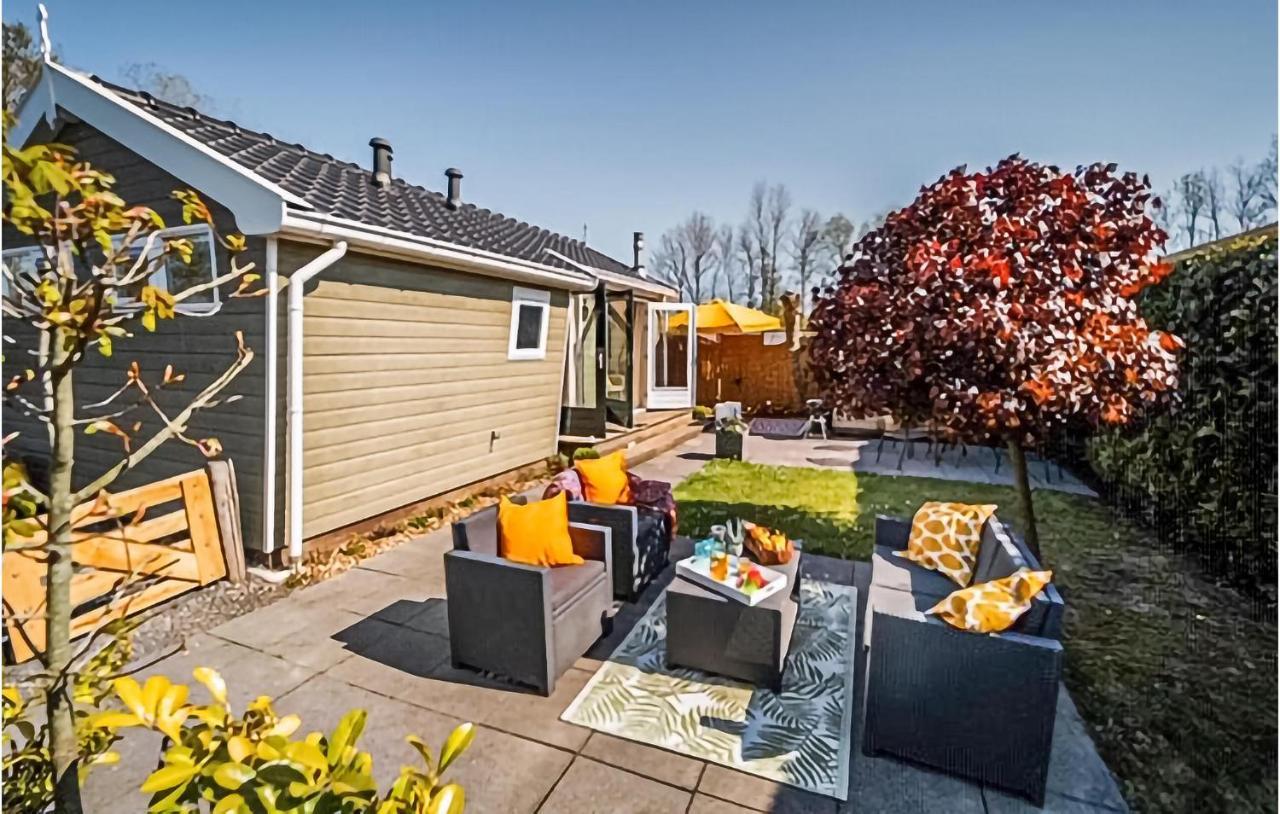3 Bedroom Pet Friendly Home In Tzummarum Bagian luar foto