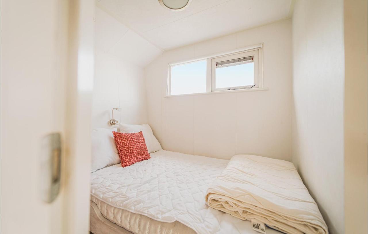 3 Bedroom Pet Friendly Home In Tzummarum Bagian luar foto