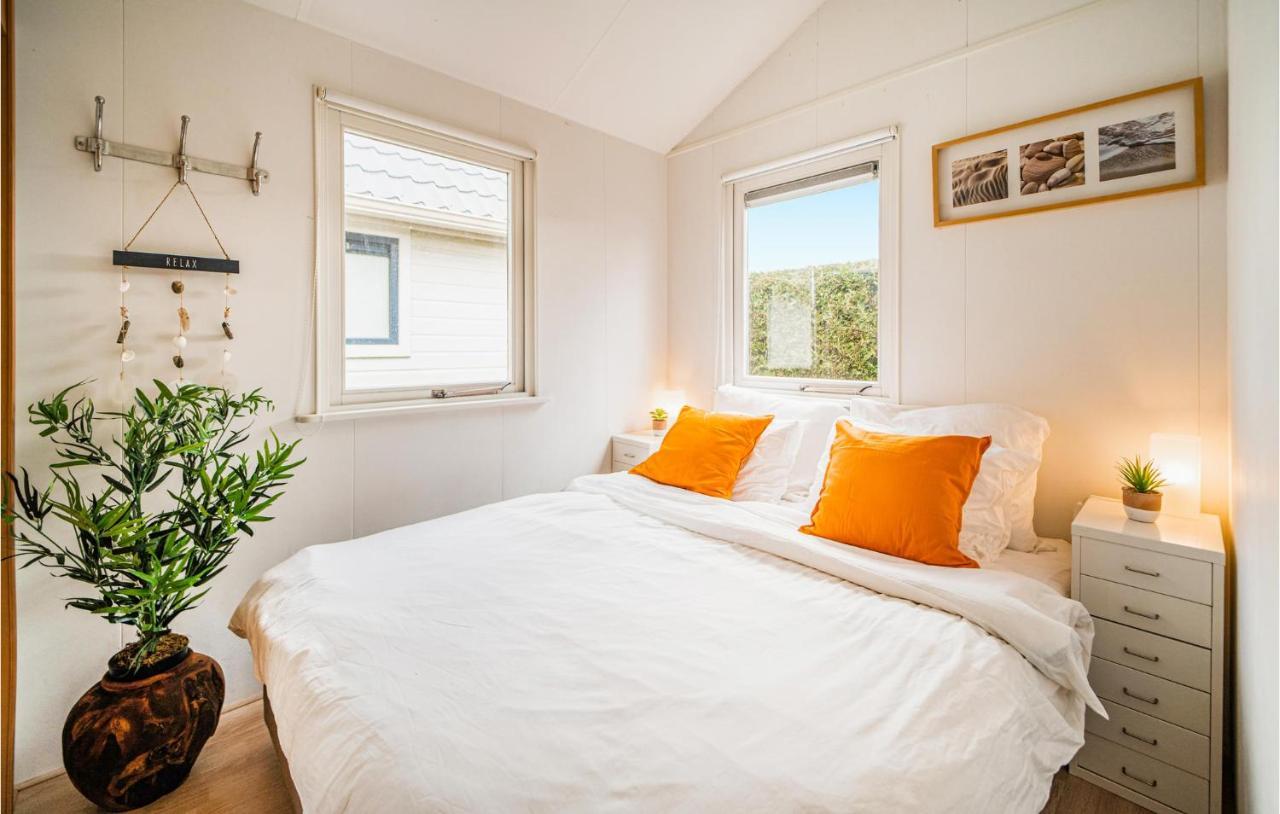 3 Bedroom Pet Friendly Home In Tzummarum Bagian luar foto